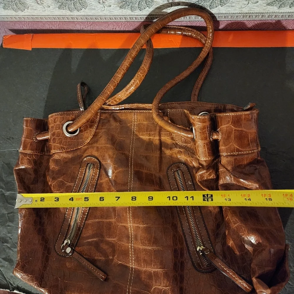 Elle Embossed Brown Vinyl Shoulder Bag - Picture 12 of 13